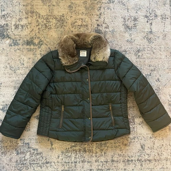 Old Navy Jackets & Coats Old Navy Green Puffer Winter Coat Faux Fur